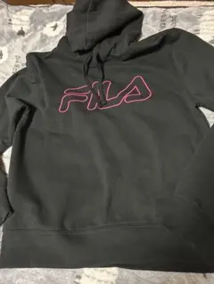 FILA フィラ パーカー ブラック ピンク　メンズMサイズ　アメリカ古着のサムネイル