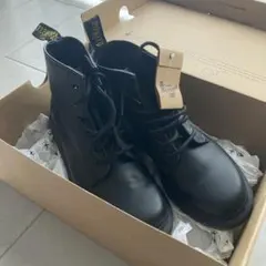 Dr.Martens ドクターマーチン UK5 ブラック 6ホール