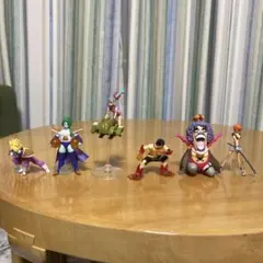 ドラゴンボール　ワンピース 平成カプセルトイ