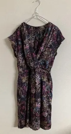 アルアバイル カシュクール　花柄ワンピースのサムネイル