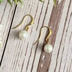 一粒淡水パールのフックピアス ハンドメイド