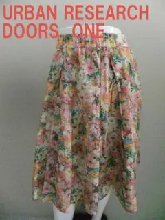 アーバンリサーチ ドアーズ 花柄スカート ONE