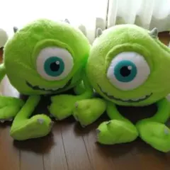 モンスターズインク　マイク・ワゾウスキ ぬいぐるみ２個セット