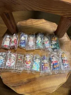 新品未開封！不二家ミニミニペコちゃんキーホルダー14個セット