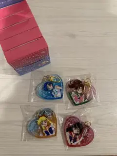 セーラームーン　ローソン　アクリルチャーム