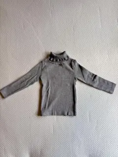 familiar フリル付きタートルネックセーター グレー