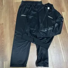 adidas NEO ジャージ上下セット ブラック　シルバーロゴ　セットアップ