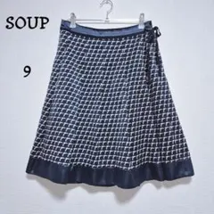​SOUP スープ 総柄 フレアスカート 膝丈 ネイビー 紺 M サテン切替のサムネイル