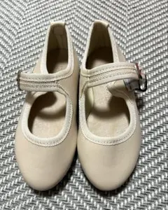 フラットバレエシューズ