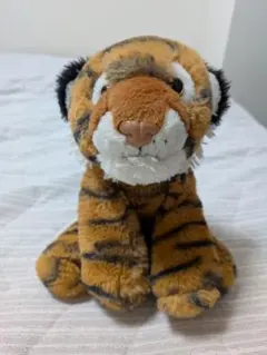 トイザらス　ぬいぐるみ　トラのサムネイル