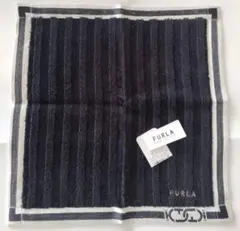 FURLA タオルハンカチ　グレー ブラック