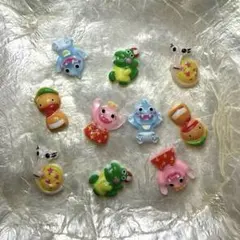 ネイル　デコ　パーツ　がんこちゃん　10点