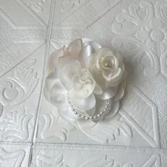 313 ハンドメイド コサージュ パール 卒業式　入学式　アイボリー　セレモニー