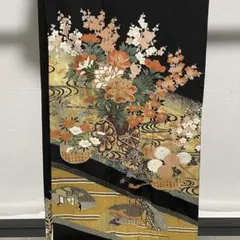 D646 黒留袖　花車　金彩　落款　正絹　着物　袷　しつけ糸付き未使用極美品
