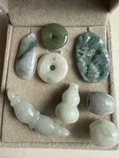 (1506) 安く処分 天然翡翠Ａジェット　本翡翠パーツ 8点セット