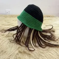 Item thumbnail for item 2818cda2-74bb-4852-88d3-5b81f9d2af9a