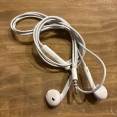 Apple EarPods ホワイト 3.5mmジャック