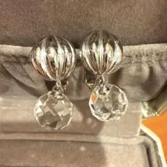 シルバー製クリスタルカット揺れるイヤリング クラシカルジュエリー　ヴィンテージ