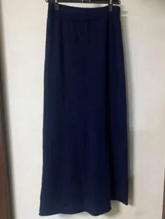 デミリー・ロンハーマン カシミヤニットロングスカート　ネイビー