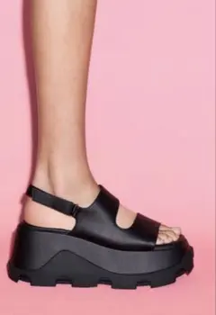 極美品 yello Grace sandals Sサイズ 完売品 - メルカリ