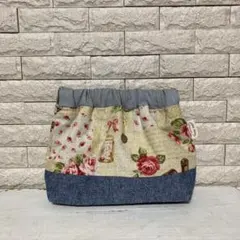 バネ口ポーチ　ハンドメイド