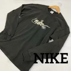 NIKE 長袖Tシャツ　黒　S ナイキ　うさぎ　＃1856