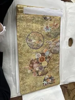 豪華 金地 袋帯 華やかな花柄 礼装用のサムネイル