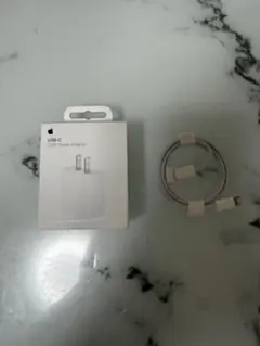 Apple 20W USB-C Power Adapter
