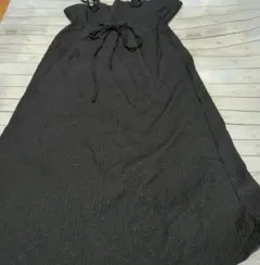 レディースロングワンピース　肩ひも　ワンピース　Ｍサイズ