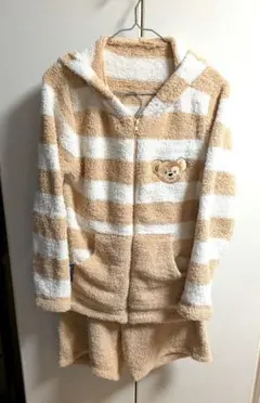 ダッフィーパーカー＆パンツセットのサムネイル