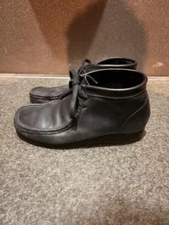 Clarks ブラック チャッカブーツ　スムースレザー