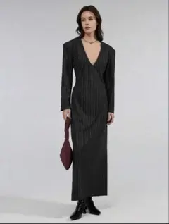 【新品】ストライプ Vネック ロング ワンピースパワーショルダー