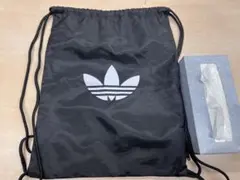 adidas ドローストリングバッグ 黒