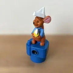 Item thumbnail for item e76ca3c9-a907-4587-ac78-6a3c90fefe3b