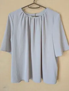 NATURAL BAUTY BASIC ライトグレー 五分袖 プリーツシャツ　Mのサムネイル