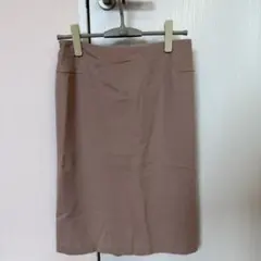 クリーニング済み　Max Mara ベージュ タイトスカートのサムネイル