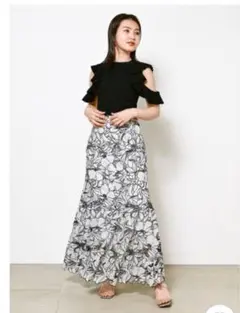 SNIDEL カッティングレースマーメイドスカート 0サイズ　BL