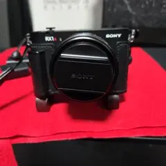 SONY DSC-RX1RM3 保証付 バッテリー3個サムグリップ SONY DSC-RX1RM3 保証付 バッテリー3個サムグリップ - メルカリ