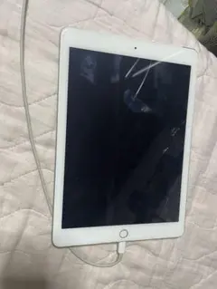 Apple iPad シルバー
