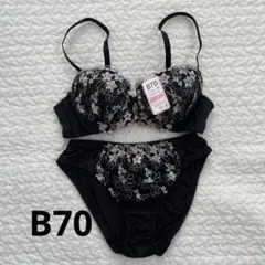 ブラショーツセット　ブラック　B70 花柄