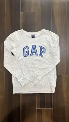 GAP グレー ロゴ入り 長袖トレーナー