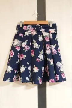 INGNI　ネイビー×花柄スカート　Мサイズ