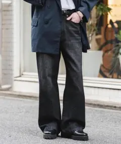 ルーズシルエットセミフレアワイドデニムパンツ
