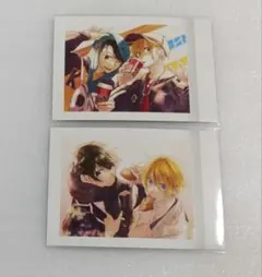 平野と鍵浦 ぱしゃこれ 鍵くんと平野さんがぱしゃこれを抱きます（想定） ふたりの腕はぱしゃ