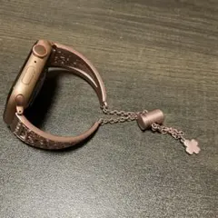 Apple Watchローズゴールドバンド