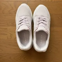 heal me ハンズフリースニーカー