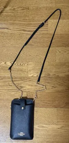 COACH スマホショルダーバッグ ブラック