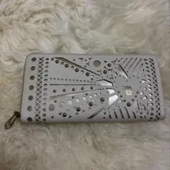 ANNA SUI カットアウト長財布 ホワイトのサムネイル