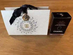 シャネル　ハンドクリーム ルリフト　ラクレームマン　クリスマスショッパー
