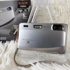 FUJIFILM FinePix Z900EXR デジカメ　ファインピクスのサムネイル